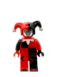 Harley Quinn - Jester's Cap, Black and Red Hands, Rounded Collar, sh0959 - LEGO® DC Super Heroes Minifigure
