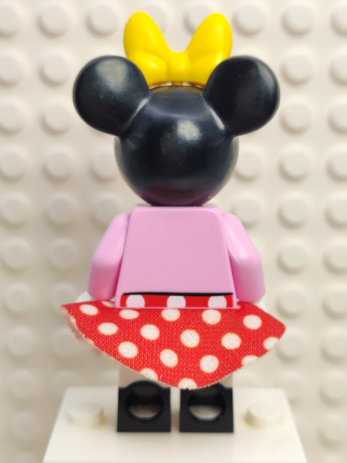 Minnie Mouse - Bright Pink Jacket and Yellow Bow, dis089, LEGO® Disney Minifigure