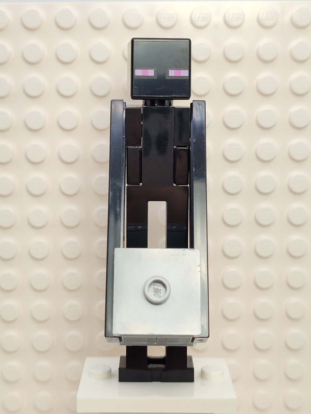 Enderman - Light Bluish Gray Block, min024